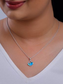 GIVA - 925 Silver Women Met Love Blue Pendant Necklace