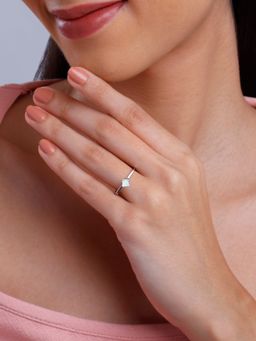 GIVA - 925 Silver Women Deserving Shine Fixed Size Ring