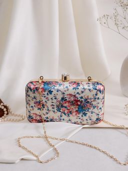 SWISNI - Womens Off White Embroidered Clutch