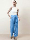 Blue color option, Currently selected
