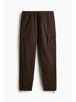H&M - Men Green Regular Fit Cargo Trousers