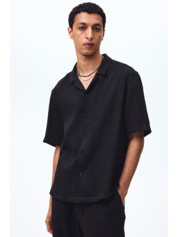 H&M - Men Black Relaxed Fit Resort Shirt