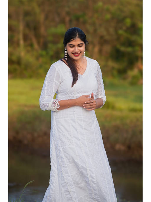 Buy Zerah Designs Elsa Lace Embellished Hakoba Cotton White Dress (M) Online