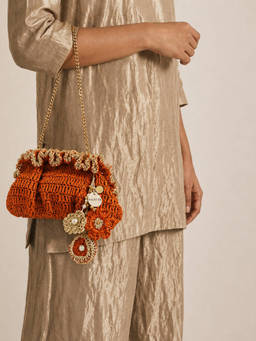 Palette - Fete Orange Pouf Raffia Crochet Clutch