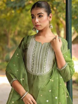 Vaamsi - Women Poly Silk Kurta Trousers with Dupatta (Set of 3)