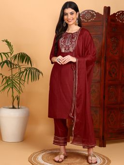 Vaamsi - Women Silk Blend Embroidered Kurta Trousers with Dupatta (Set of 3)