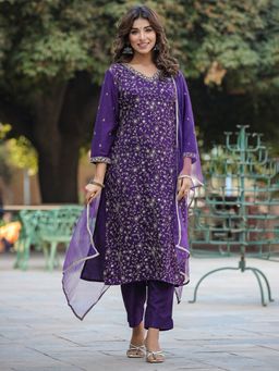 Vaamsi - Women Silk Blend Embroidered Kurta Trousers with Dupatta (Set of 3)