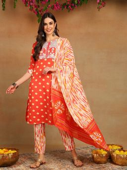 Vaamsi - Women Cotton Printed Kurta Trousers with Dupatta (Set of 3)