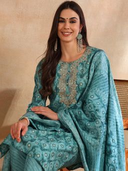 Vaamsi - Women Sea Green Silk Blend Ethnic Motifs Embroidered Straight Suit (Set of 3)