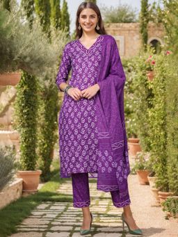 Vaamsi - Women Purple Rayon Blend Printed Regular Kurta with Pant and Dupatta (Set of 3)