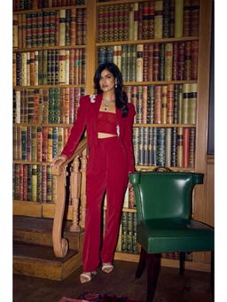 nona - Aira Cropped Co-Ord Set - Maroon