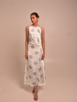 WHY SO BLUE - Vani Modal Knot Dress - Off White