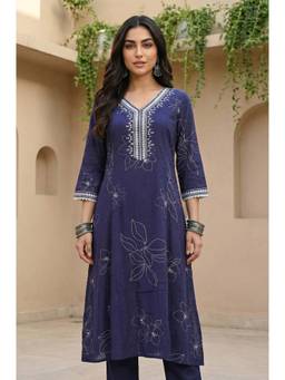 Aurelia - Women's Navy Blue Floral Printed Rayon Straight Kurta