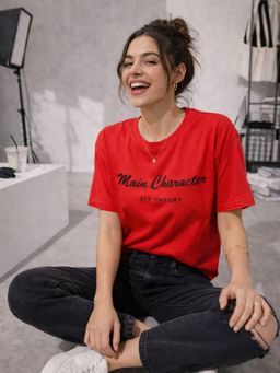 The Fit Theory - Women Main Character Oversized T-Shirt -Red