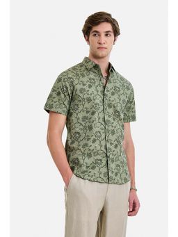 Snitch - Men Green Cotton Floral Shirt