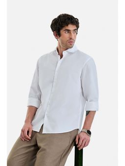 Snitch - Men White Cotton Solid Shirt