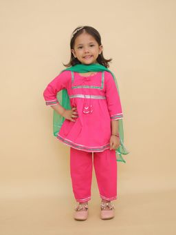 LITTLE GINNIE - Girls Pink Anarkali Kurta and Dupatta (Set of 3)