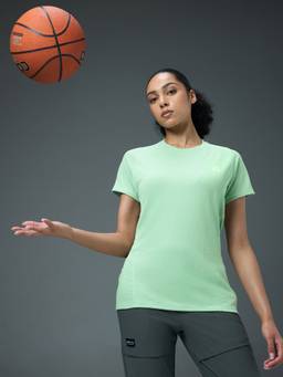 Technosport - Green Solid Slim Fit T-Shirt