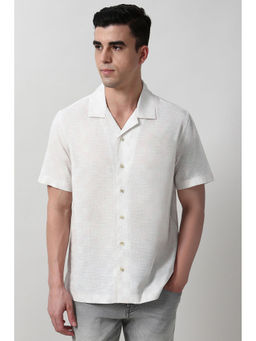 Peter England - Men White Regular Fit Textured Half Sleeves Casual Shirt