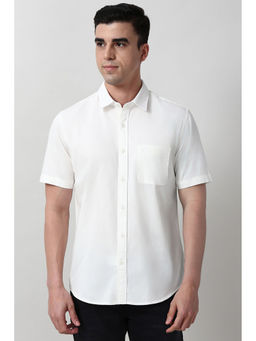 Peter England - Men White Slim Fit Solid Half Sleeves Casual Shirt
