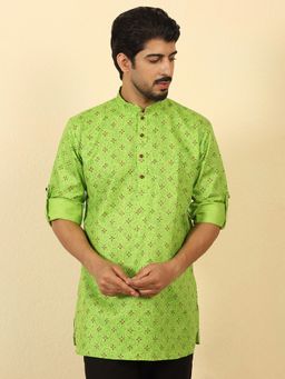 Kraft India - Men Cotton Blend Printed Green Roll-Up Sleeves Short Kurta