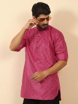 Kraft India - Men Cotton Blend Printed Pink Roll-Up Sleeves Short Kurta
