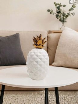 Smokey Cocktail - Pineapple Tabletop Decor - White