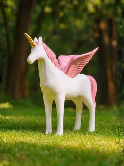 Smokey Cocktail - Majestic Winged Unicorn Decor - White