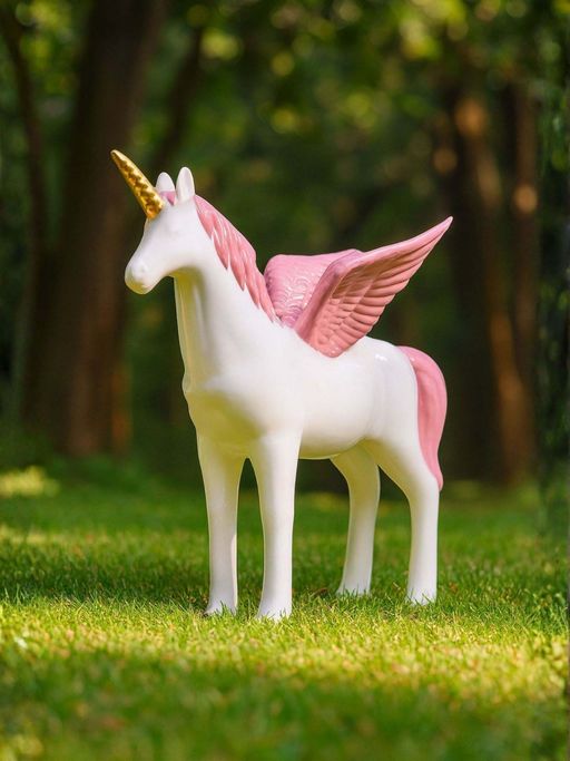 Smokey Cocktail Majestic Winged Unicorn Decor - White