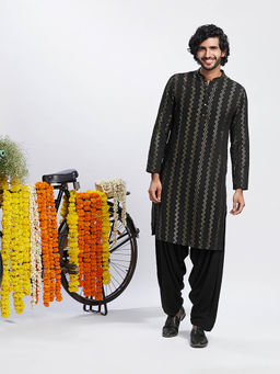 KISAH - Men Black Kurta Patiala (Set of 2)