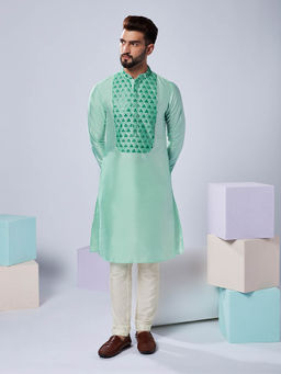 KISAH - Men Green Kurta Trousers (Set of 2)