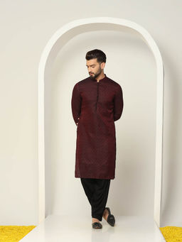 KISAH - Men Maroon Kurta Patiala (Set of 2)