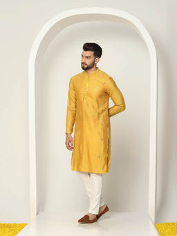 KISAH - Men Mustard Kurta Trousers (Set of 2)