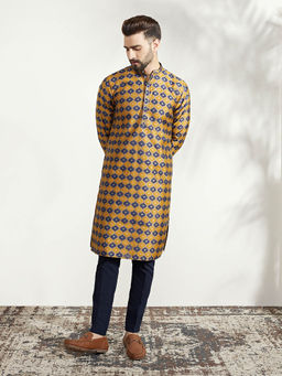 KISAH - Men Mustard Kurta Trousers (Set of 2)