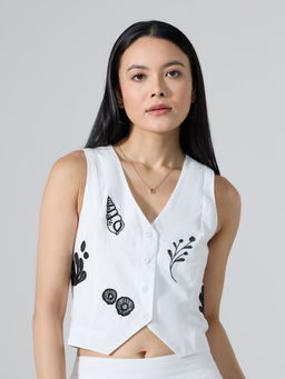 Twenty Dresses by Nykaa Fashion - White V Neck Sleeveless Vest Top