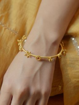 ZARIIN - Tinkling Tales Bangle (2.4)
