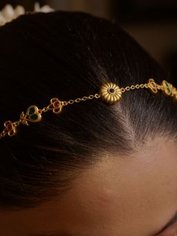 ZARIIN - Blossoms of Wonder Maatha Patti