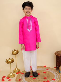 AJ Dezines - Pink Cotton Full Sleeves Solid Kurta & Pyjama