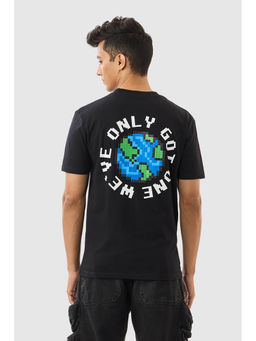 Snitch - Black Graphic Half Sleeves Slim Casual T-Shirt