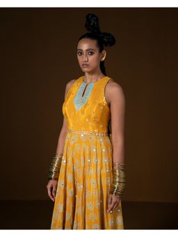 POOJA RAJGARHIA GUPTA - Kesar Bodysuit