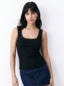 Black color option, Currently selected