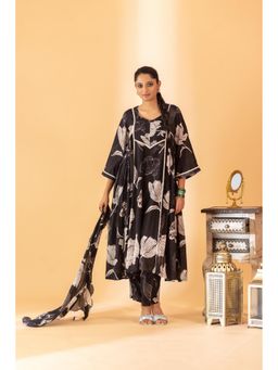 Sshilpa Samriya - Black Kurta with Straight Pants and Scarf (Set of 3)