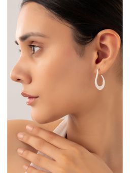 QUENE CRAFTED FOR ELEGANCE - Verity Silver Earrings