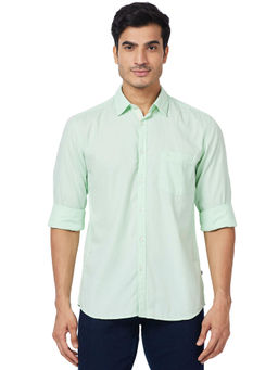 Parx - Slim Fit Solid Green Casual Shirt