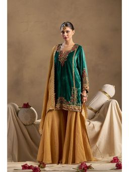 Doree By Rinkie - Women Velvet Green Embellished Kurta with Sharara and Dupatta