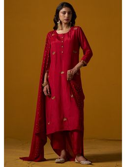 Doree By Rinkie - Women Crepe Maroon Embellished Kurta with Pant and Dupatta