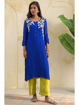 Doree By Rinkie - Women Georgette Blue Embroidered Kurta with Pant