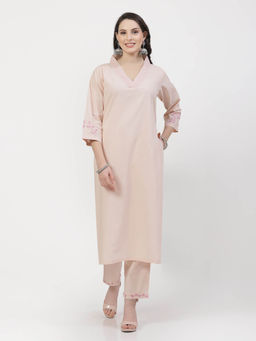 DART STUDIO - Hand Embroidered Chanderi Peach Kurta With Pant (Set of 2)