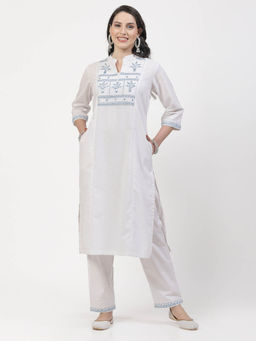 DART STUDIO - Hand Embroidered Chanderi White Kurta With Pant (Set of 2)
