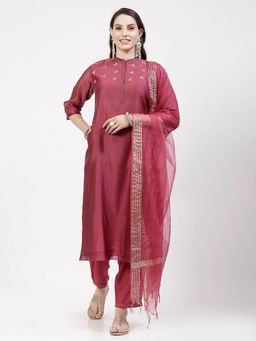 DART STUDIO - Hand Embroidered Chanderi Maroon Kurta With Pant & Dupatta (Set of 3)